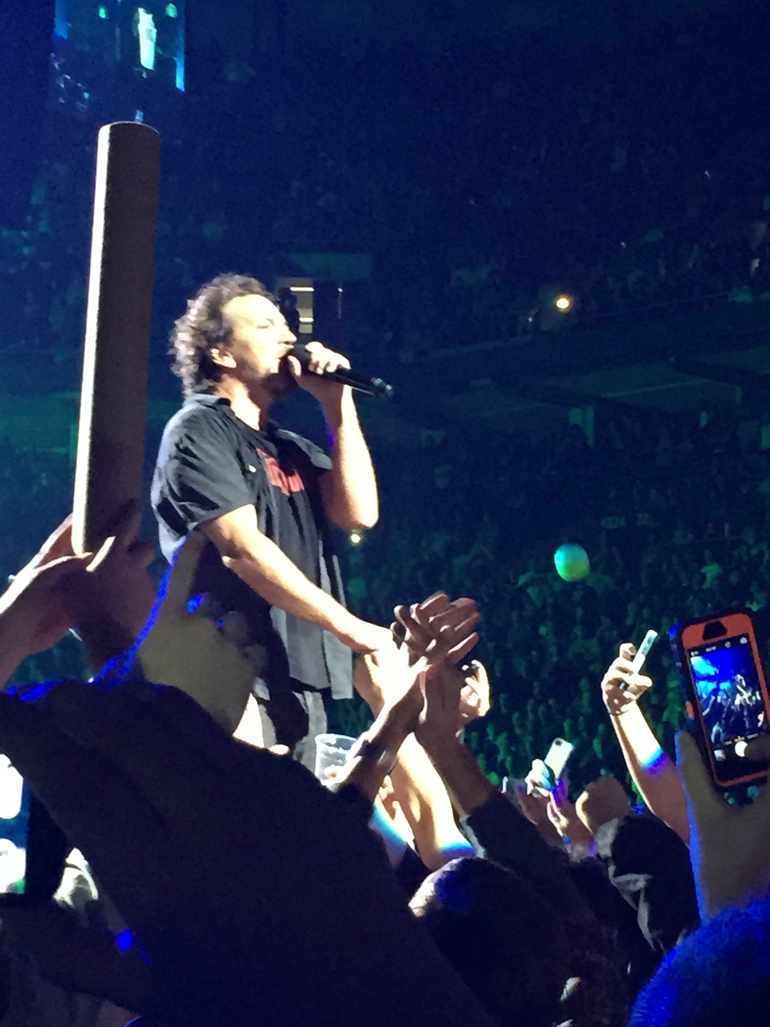 Pearl Jam at Bradley Center — photo 4