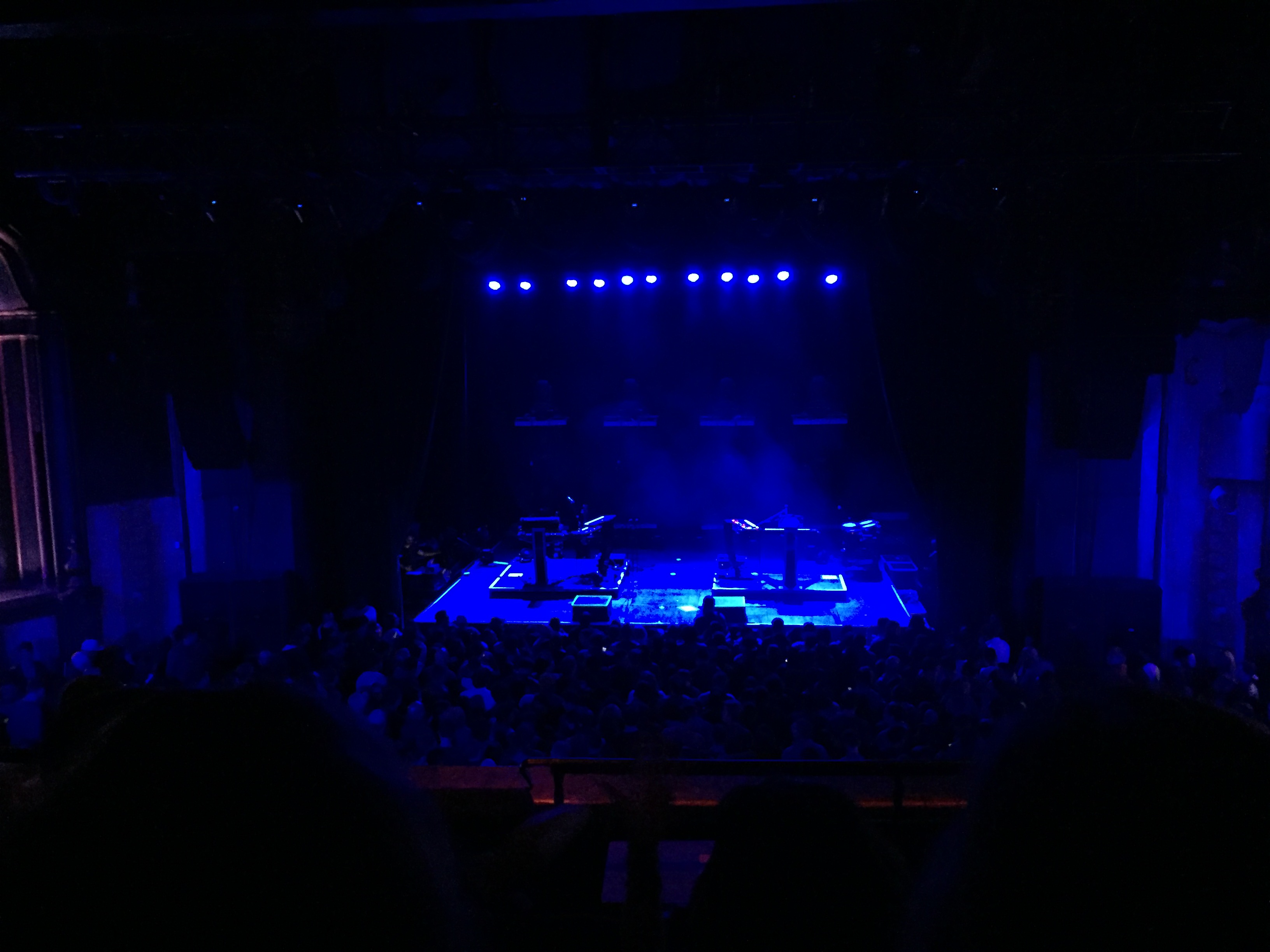 Chvrches at Fonda Theatre — photo 3