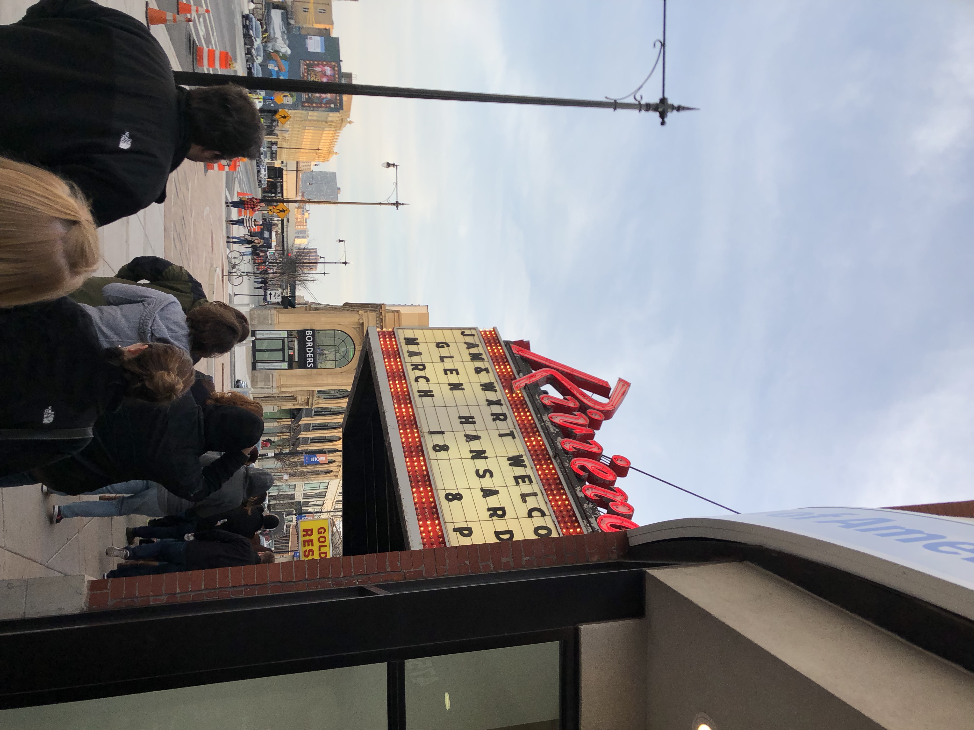 Glen Hansard at Riviera Theatre — photo 1
