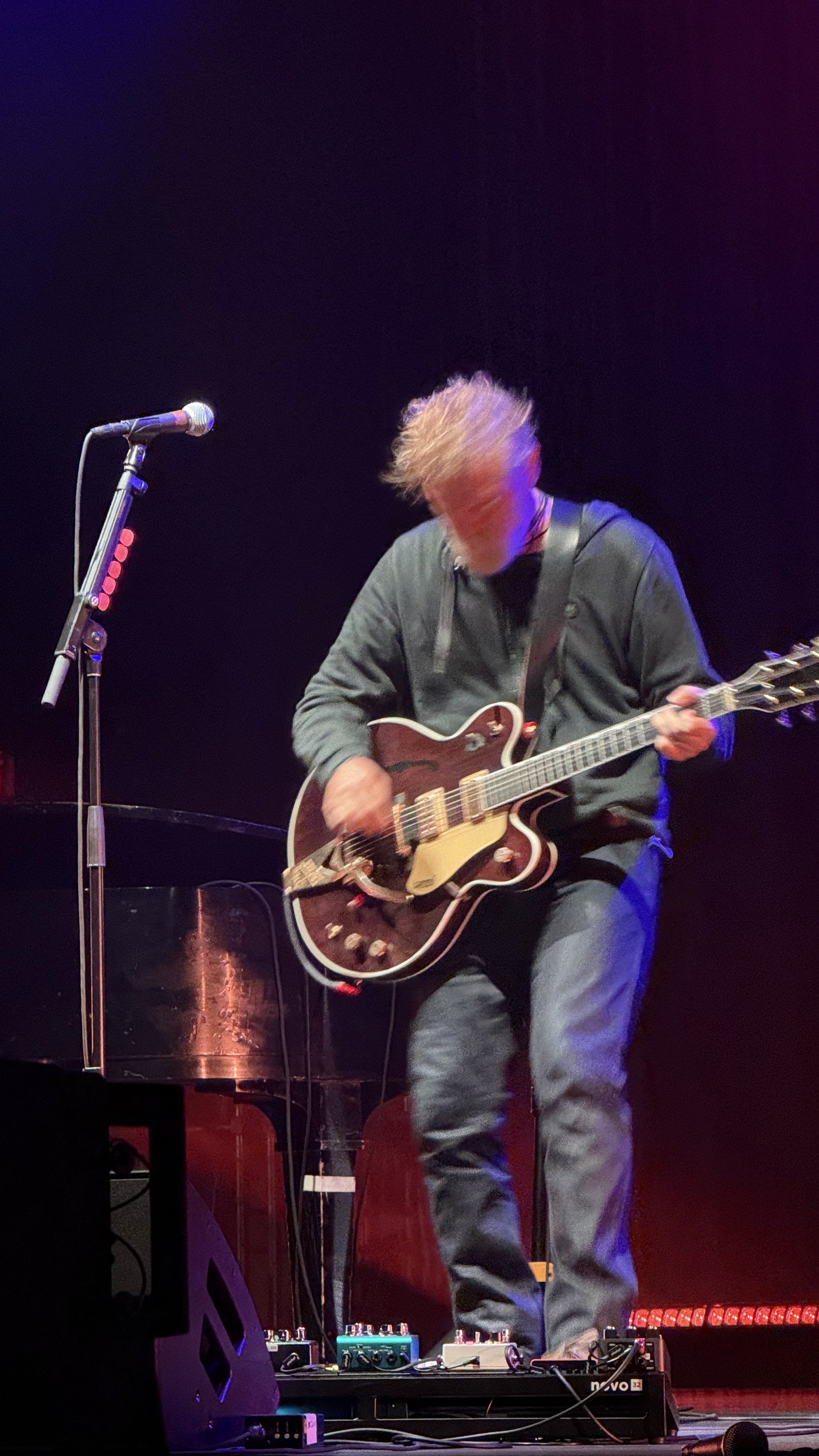 The Swell Season at The Riverside Theater — photo 5